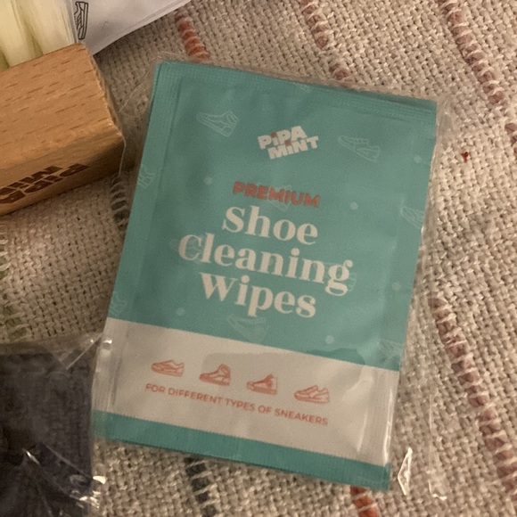 New in package PIPAMINT premium shoe cleaner kit - Picture 5 of 6
